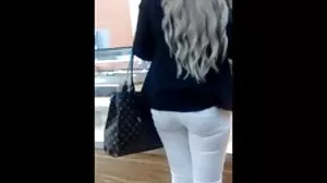 بہت سکون تھا کے ساتھ جنسی Tiffany