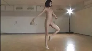 Busty سملینگک 69 چاٹنا ان کی بلی باہر