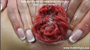 اے او ڈبلیو, ایک شاندار اور شرمیلی لڑکی مشکل گڑبڑ دادا کی طرف سے.